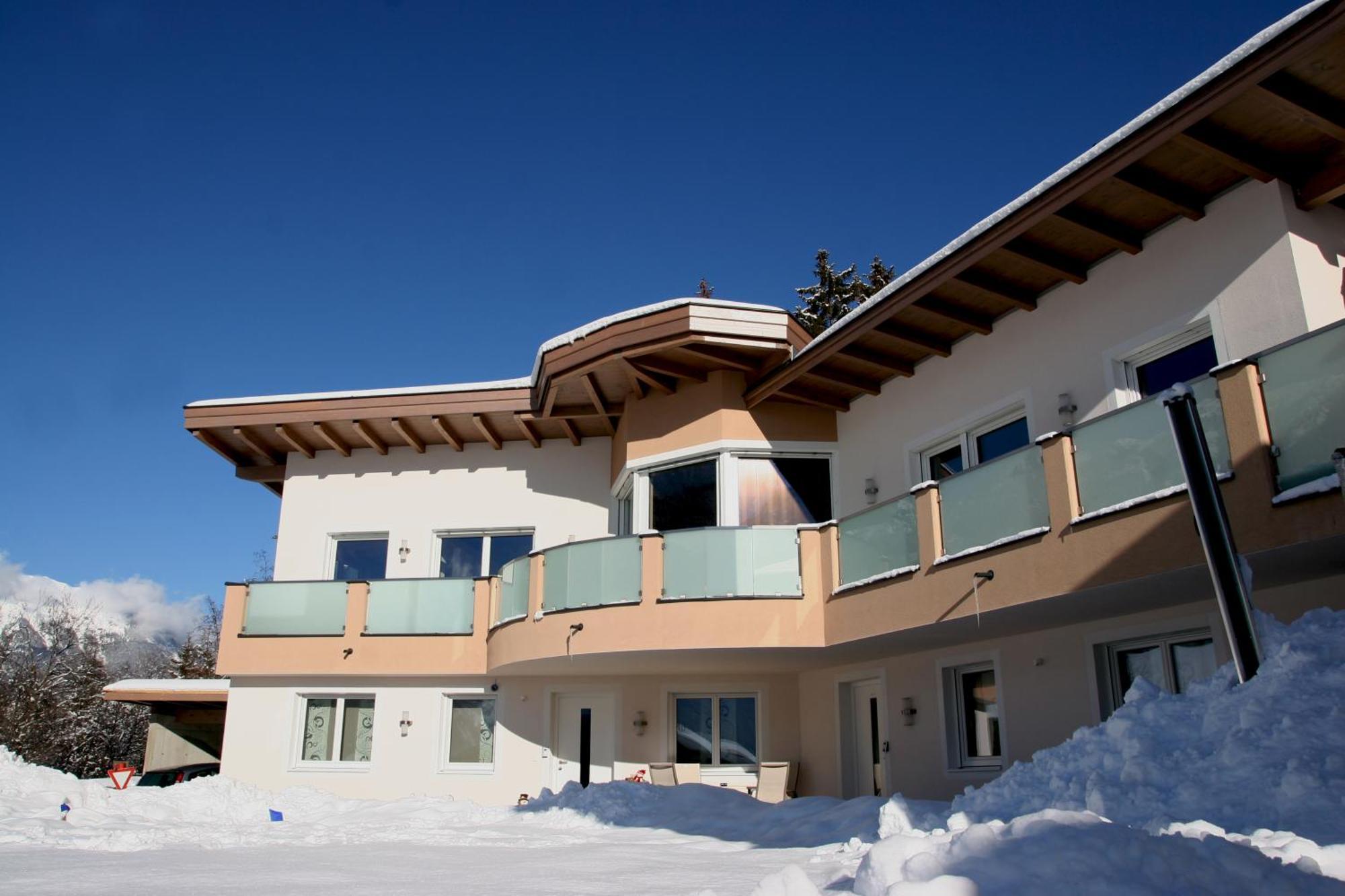 Hitchcock Apartment Stubai Neustift im Stubaital Exterior photo